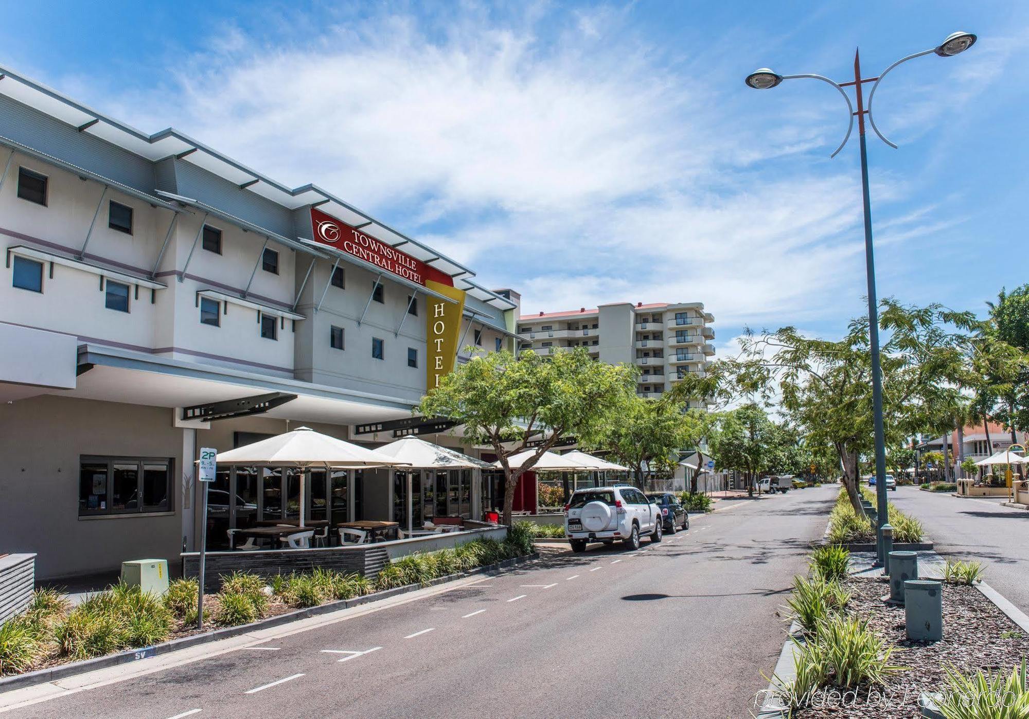 The Palmer Collective Hotel Townsville Buitenkant foto