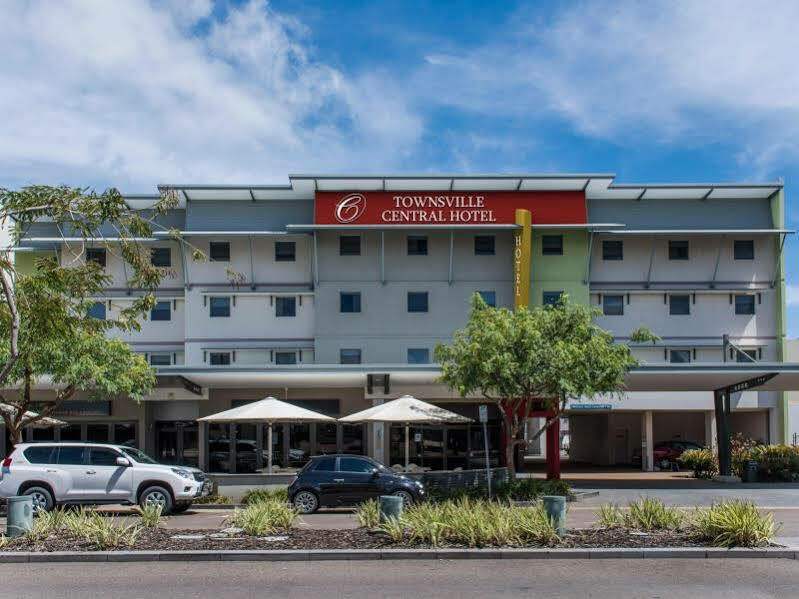 The Palmer Collective Hotel Townsville Buitenkant foto